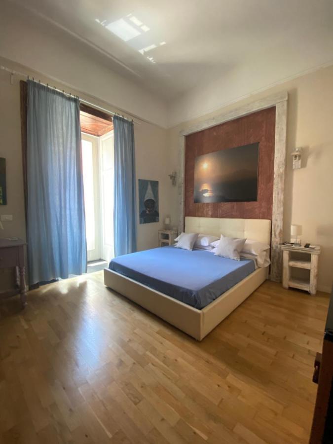 Corso 211 Beds & Suites Nápoly Kültér fotó