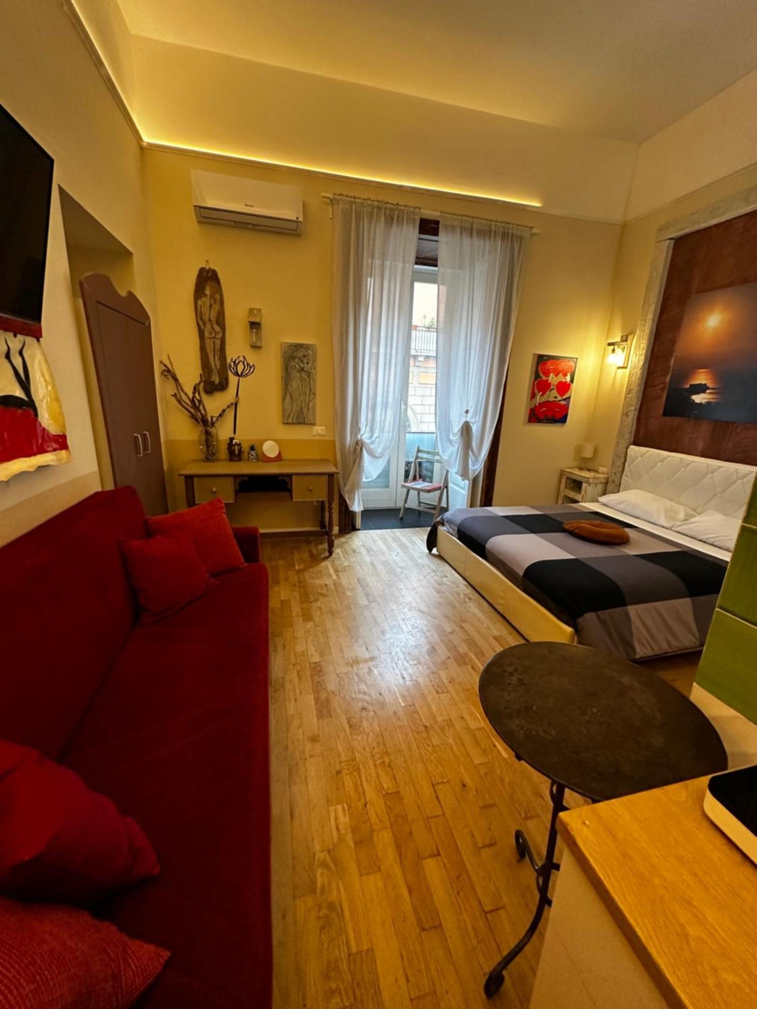 Corso 211 Beds & Suites Nápoly Kültér fotó